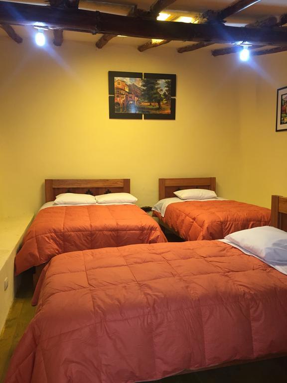 Rumi Sonqo Hostel Ollantaytambo Exterior foto
