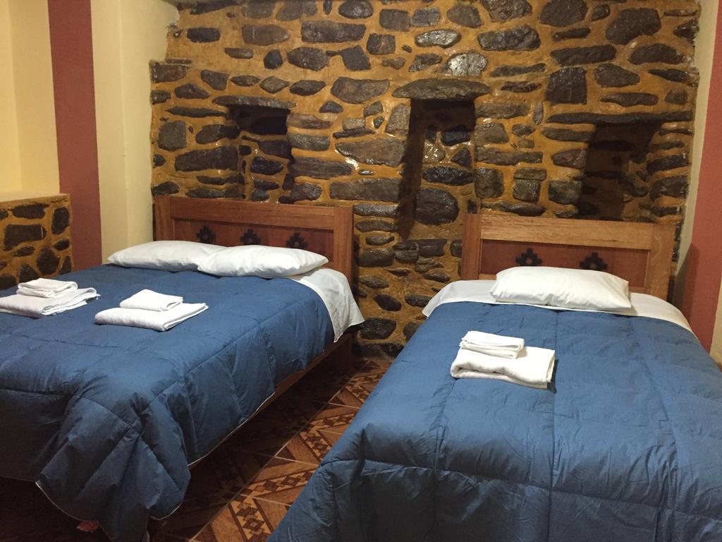Rumi Sonqo Hostel Ollantaytambo Exterior foto