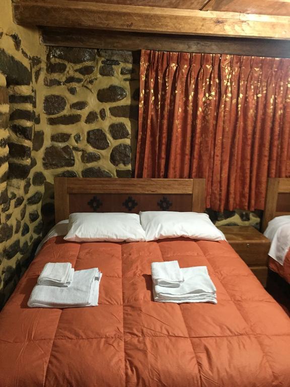 Rumi Sonqo Hostel Ollantaytambo Exterior foto